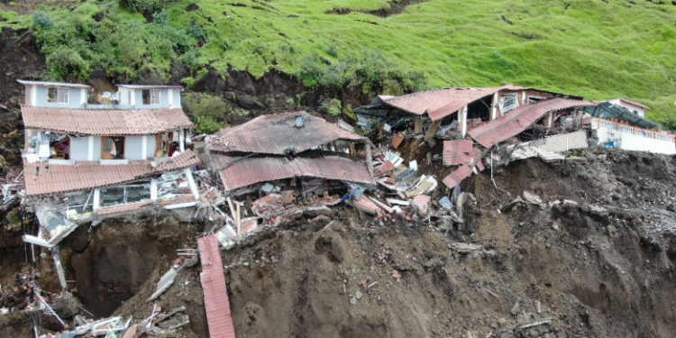 Cel puțin 27 de morţi în urma unei alunecări de teren în Ecuador