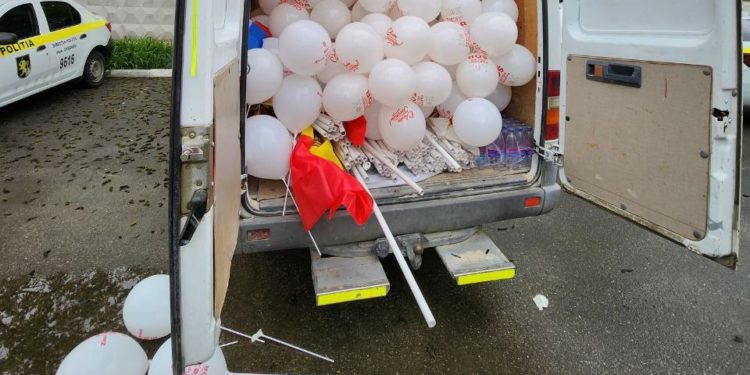 Партия ”ШОР”: Тысячи воздушных шаров с надписями, посвященными 9-му мая, и даже сирень были конфискованы полицией | VIDEO