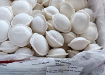 Инспекторы НАПБ изъяли из магазинов опасную партию пельменей
