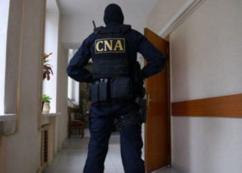 Обыски в Единцах: НЦБК нанесло визит шести подозреваемым по делу о коррупции при выдаче водительских прав