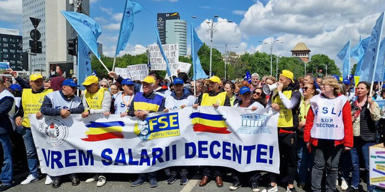 В Румынии 22 мая закроются школы: Более 100 тысяч учителей начнут всеобщую забастовку | VIDEO