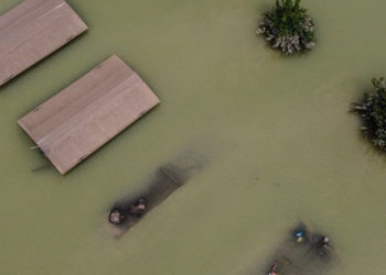 Италия: 36 тысяч человек эвакуированы из-за наводнений