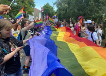 Румыния должна признать однополые браки. Решение ЕСПЧ