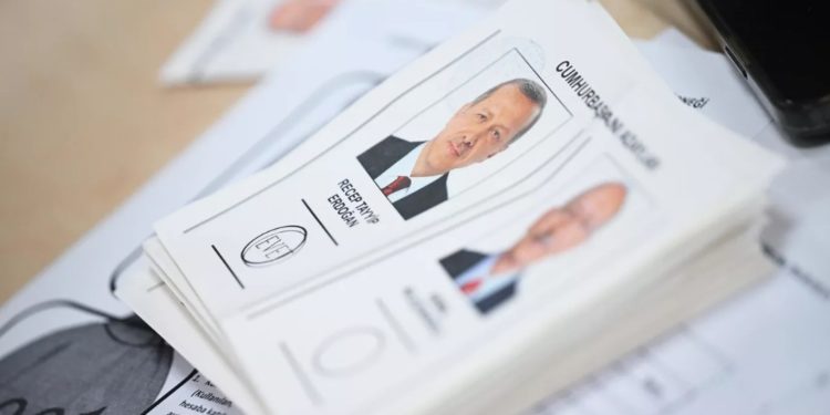 Эрдоган объявил о победе на президентских выборах в Турции