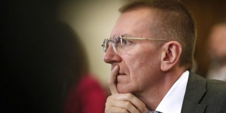 Президентом Латвии избран глава МИД и открытый гей Эдгар Ринкевич