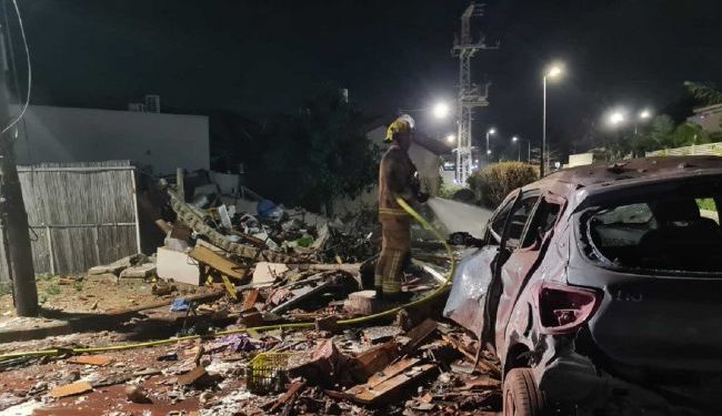 В Израиле заявили об ударах по целям в секторе Газа в ответ на массированную ракетную атаку