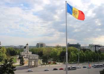 Prelungirea Stării de Urgență a provocat un schimb dur de replici între Recean și Irina Vlah: „Nu aveți capacități să lucrați în regim normal?”