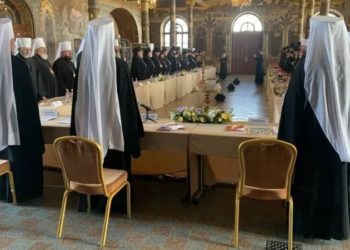 Украинская православная церковь будет праздновать Рождество и другие праздники по Григорианскому календарю