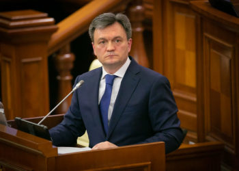 Prelungirea Stării de Urgență a provocat un schimb dur de replici între Recean și Irina Vlah: „Nu aveți capacități să lucrați în regim normal?”