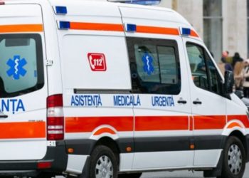 Șapte persoane au avut nevoie de îngrijiri medicale, după accidentul de pe traseul Chişinău-Bălți: Microbuzul transporta angajații unei fabrici