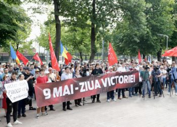 «Не испытывайте терпение народа»: ПСРМ организовала протест против изменения даты и названия «Дня Победы» | VIDEO