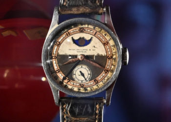 Un ceas care i-a aparținut ultimului împărat al Chinei s-a vândut la licitație cu un preț record de 5,1 milioane de dolari