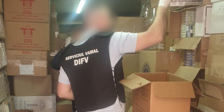 17 tone de narghilea și 1,5 milioane țigări de contrabandă – ridicate în Chișinău