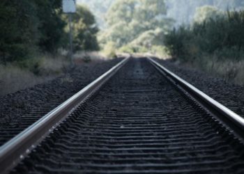 В Страшенском районе поезд насмерть сбил человека