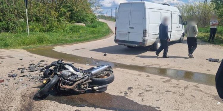 Motociclistul de 18 ani, implicat în accidentul de la Soroca, a decedat