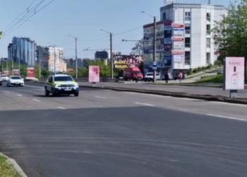 Traficul rutier, reluat în capitală: Coloanele oficiale părăsesc orașul | VIDEO