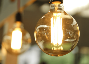 Ministerul Energiei, despre pana de curent: Moldelectrica lucrează la reconectarea treptată a sistemului