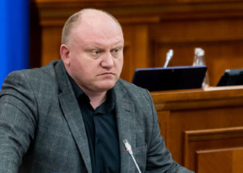 Vasile Bolea părăsește Grupul parlamentar privind Găgăuzia, după scandalul din Comrat: Autoritățile centrale sunt ca elefantul într-un magazin de porțelanuri