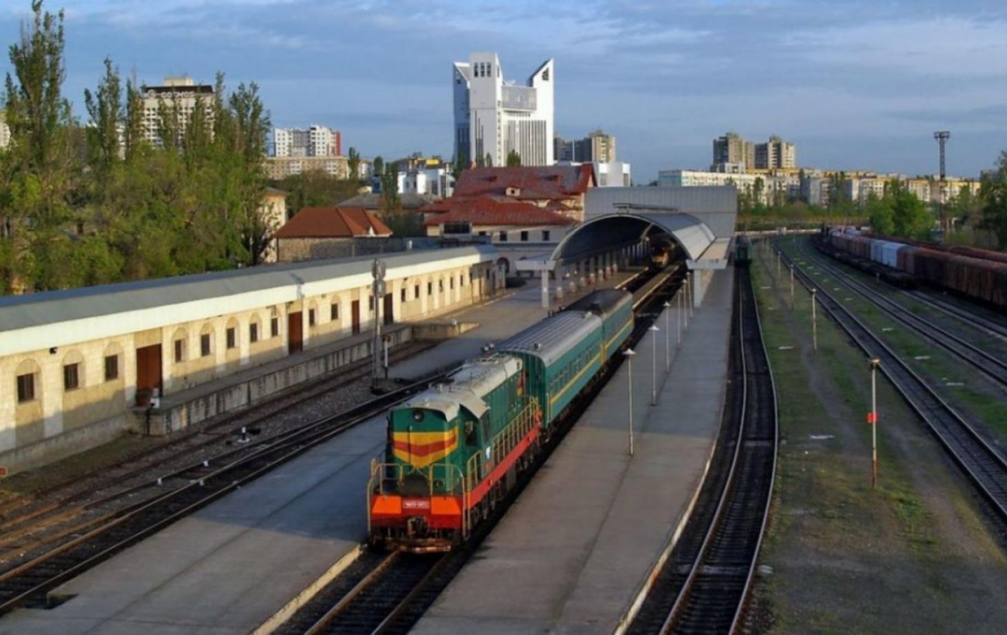 Кишинев северный. Тофилат и железная дорога Молдовы. Молдавия вокзал. Железнодорога Кишинев. Кишинев железная дорога.