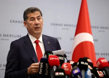 Экс-кандидат в президенты Турции поддержал Эрдогана во втором туре