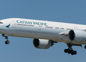 Comportament șocant al unor însoțitori de zbor față de un pasager: „Dacă nu știi să spui pătură în engleză, nu o primești!”