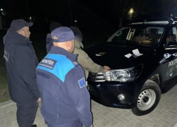 Trei moldoveni, cercetați pentru organizarea migrației ilegale. Ar fi luat 4.000 de euro de la un ucrainean ca să-l cazeze în Moldova | VIDEO