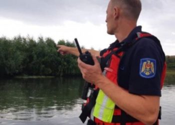 Patru persoane au fost salvate de la înec în parcul Valea Morilor