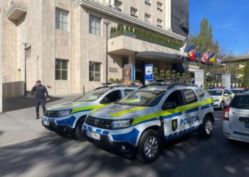 Imagini de la antrenamentele poliției pentru summit-ului CPE 2023. Pe străzi s-au format ambuteiaje, iar troleibuzele vin cu întârziere