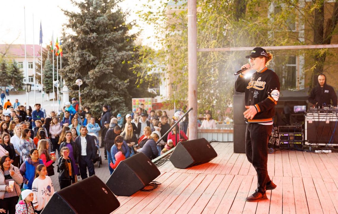 De ziua orașului Taraclia, echipa Partidului „ȘOR” a inaugurat un havuz și a promis că proiectele privind dezvoltarea Taracliei vor continua