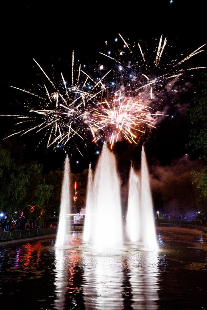 По случаю Храма Тараклии команда Партии «ШОР» торжественно открыла фонтан и пообещала, что проекты по развитию Тараклии будут продолжены