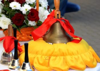 Vacanța de vară începe mai devreme: Toți elevii s-au adunat la careul dedicat ultimului sunet