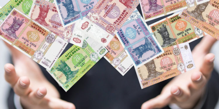 Sondaj: „Conducerea țării e de vină”. Aproape fiecare al doilea moldovean spune că trăiește mai rău sau mult mai rău decât acum un an