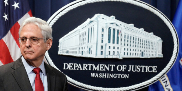 SUA au transferat Ucrainei, în premieră, bani confiscați de la un oligarh rus