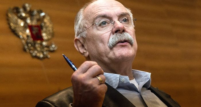 В Москве из-за проблем с сердцем госпитализирован Никита Михалков