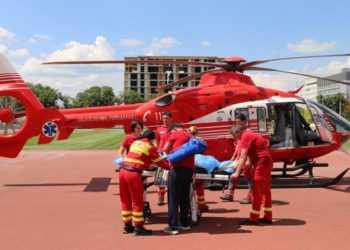 Пострадал в ДТП: в Кишинев из Кагула вертолетом SMURD доставили мужчину