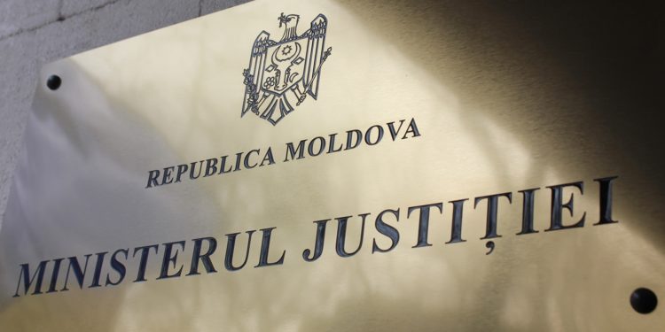 «Влечет за собой ряд рисков». Минюст отреагировал на инициативу Партии “Renaștere – Возрождение”, о всенародном избрании судей Высшей судебной палаты и о создании суда присяжных