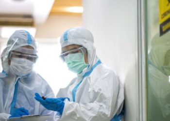 ВОЗ: Смертность от коронавируса в мире снизилась на 47% за четыре недели