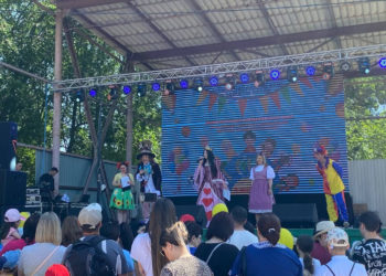 Красочно и весело: При поддержке команды Партии “ШОР” День защиты детей отметили на юге страны | VIDEO