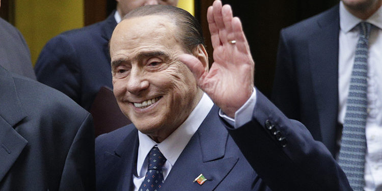 «Не справиля с болезнью»: Скончался бывший премьер Италии Сильвио Берлускони | VIDEO