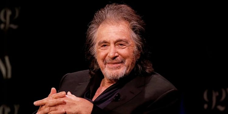 Аль Пачино в четвертый раз стал отцом