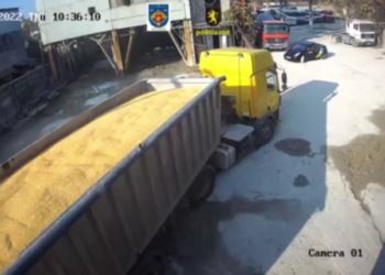 15-летний юноша пытался продать оружие, разместив объявление | VIDEO