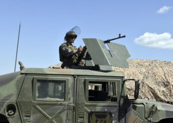 Militarii moldoveni sunt instruiți, în premieră, să devină evaluatori NATO. 25 au primit certificatele