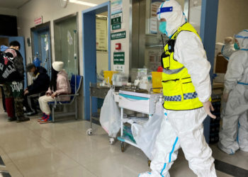 Raport desecretizat al SUA: Nicio dovadă directă că pandemia Covid a fost declanșată de un incident în laboratorul din Wuhan