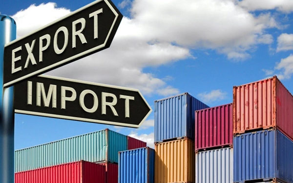 Moldova și-a redus exporturile, dar și-a crescut importurile în ianuarie-aprilie