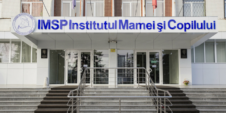 A pierdut lupta pentru viață: Reprezentanții Institutului Mamei și Copilului confirmă decesul fetiței de 2 ani, căzută de la înălțime | VIDEO