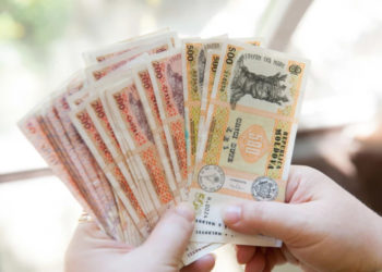 Specialiștii în domeniul informațiilor și a comunicațiilor ridică cele mai mari salarii în R. Moldova. Cât câștigă aceștia | VIDEO