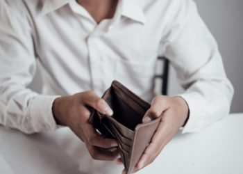 Денег нет: 8 из 10 жителей Молдовы не могут накопить сбережения