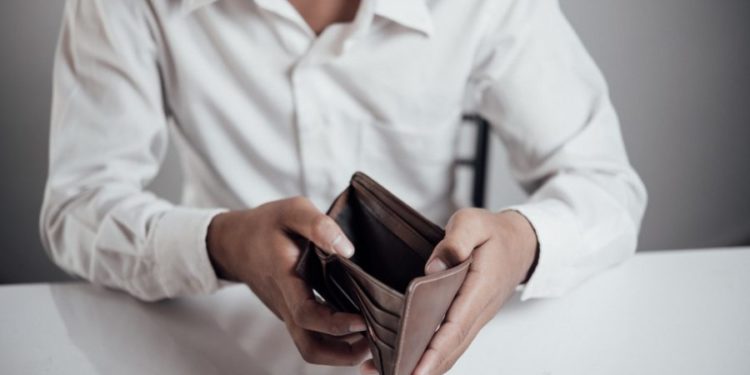 Денег нет: 8 из 10 жителей Молдовы не могут накопить сбережения