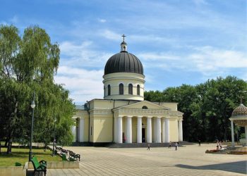 Biserica Ortodoxă condamnă incinerarea umană. Episcopul Ioan de Soroca: Se atentează la demnitatea umană | VIDEO