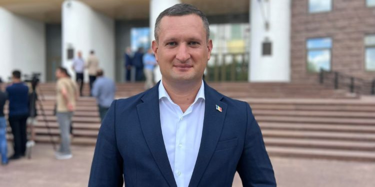 Deputat PAS: Chișinăul va cere reducerea personalului Ambasadei Federației Ruse din țara noastră. Care e motivul | VIDEO